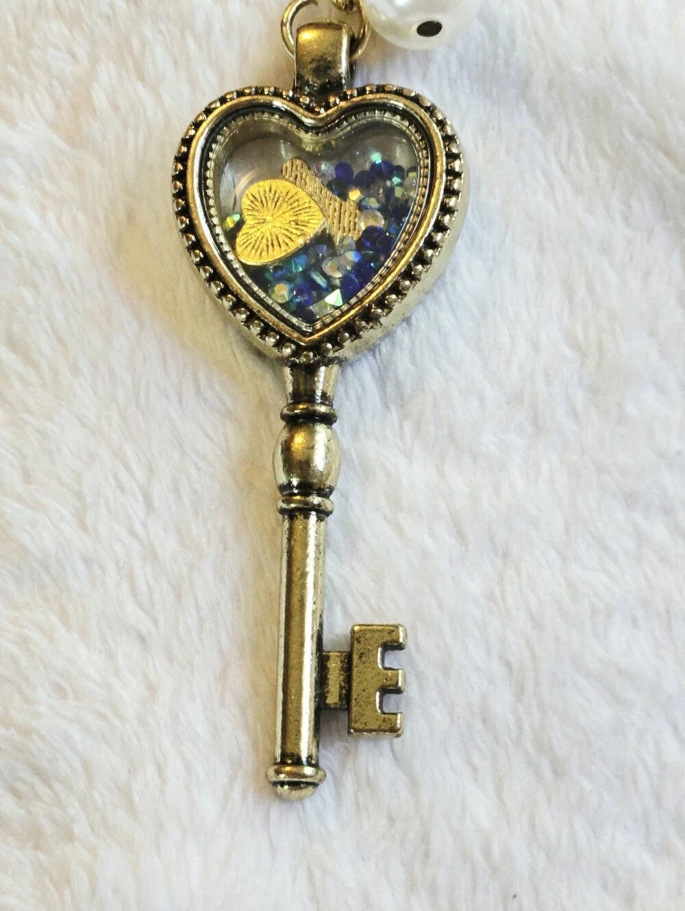 Gold Shaker Heart Key Charm Keychain with Blue Accent